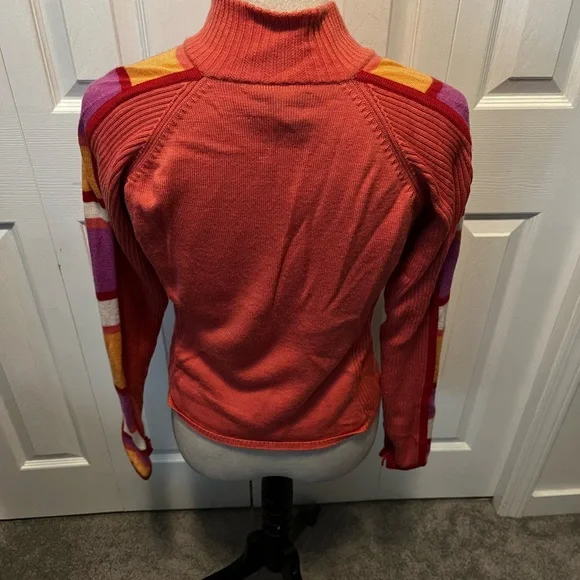 Icelandic Design size L Colorful Zip-Up Jacket - Picture 10 of 15